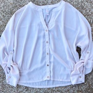 Xhilaration Cream & Gold Buttoned Down Blouse